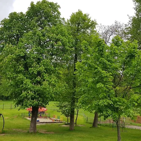 Restaurace A Bludovecek Gasthof 3*