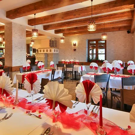 Restaurace A Bludovecek 3* Bludov (Sumperk)
