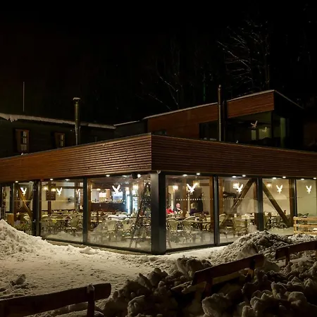 Restaurace A Bludoveček *