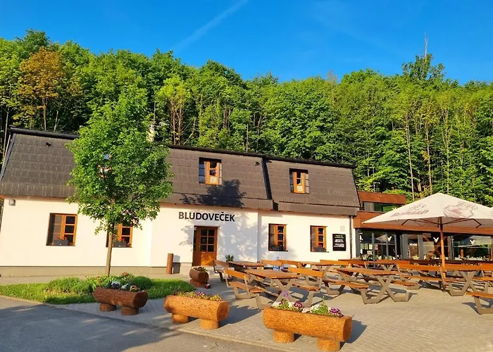 Restaurace A Bludovecek Vendégház 3*