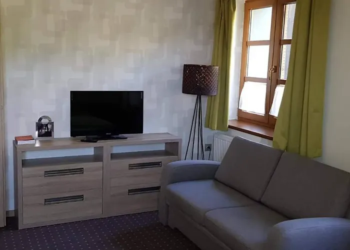 Restaurace A Bludovecek Vendégház